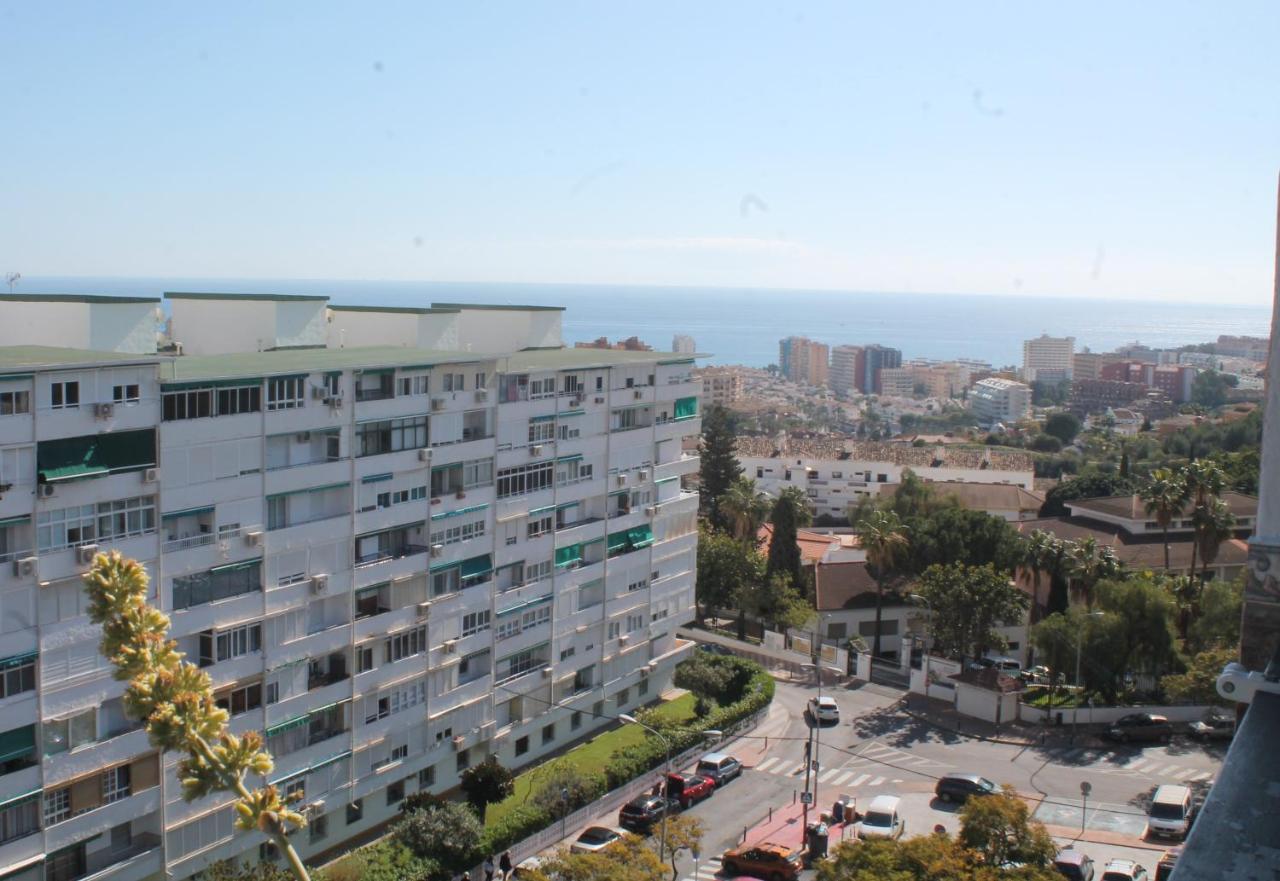 Coty'S Beach, Habitaciones En Casa Compartida Benalmádena Dış mekan fotoğraf