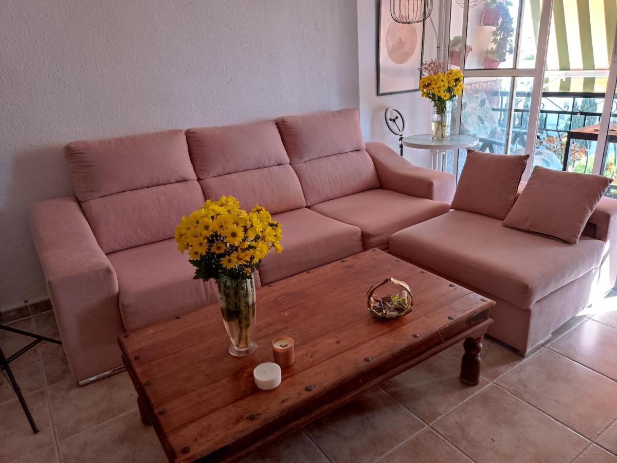 Coty'S Beach, Habitaciones En Casa Compartida Benalmádena Dış mekan fotoğraf